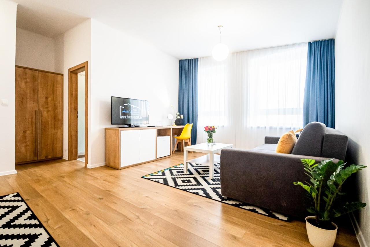 Hotel Squash Centrum بريفيدزا المظهر الخارجي الصورة