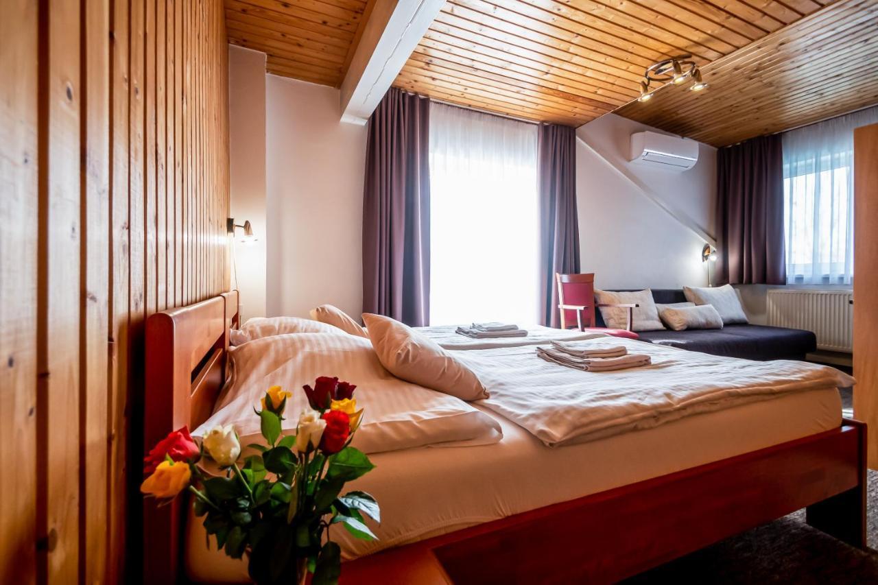Hotel Squash Centrum بريفيدزا المظهر الخارجي الصورة
