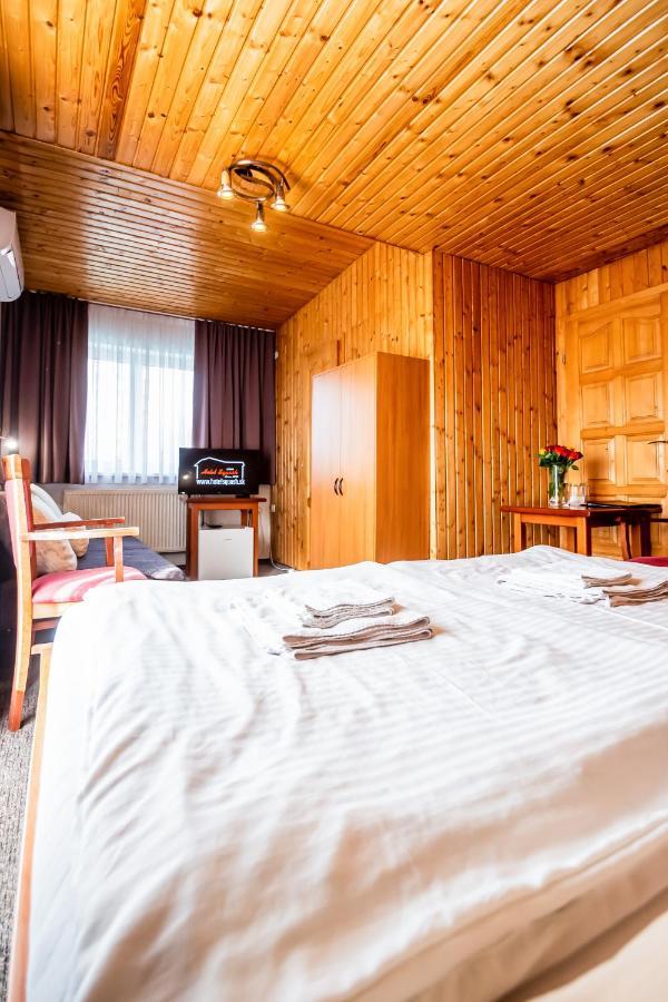 Hotel Squash Centrum بريفيدزا المظهر الخارجي الصورة
