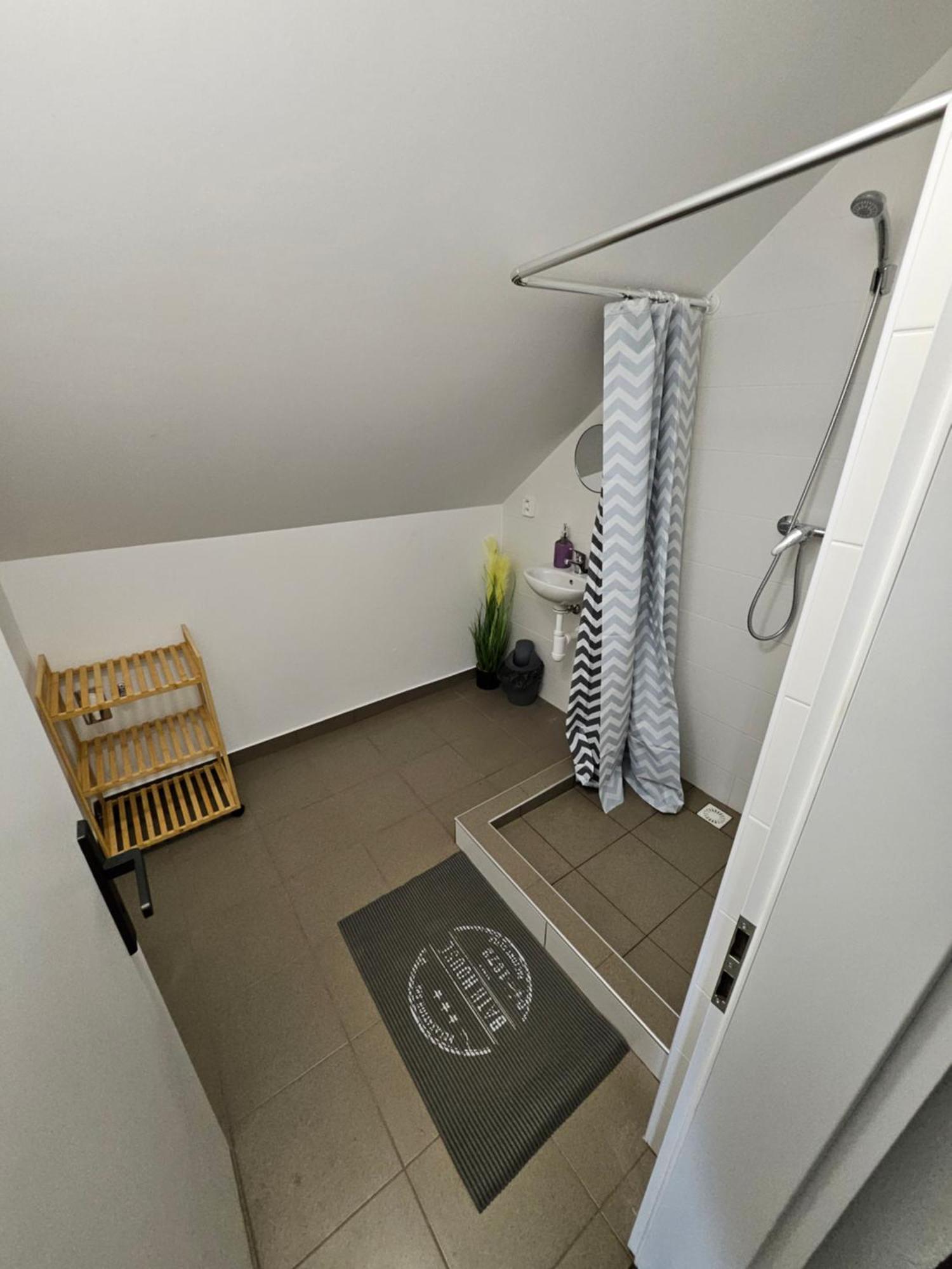 Hotel Squash Centrum بريفيدزا الغرفة الصورة
