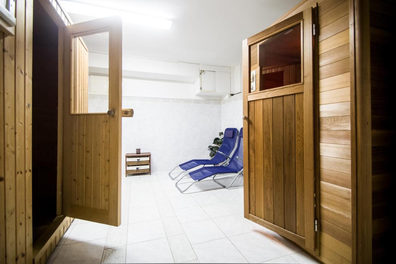 Hotel Squash Centrum بريفيدزا المظهر الخارجي الصورة
